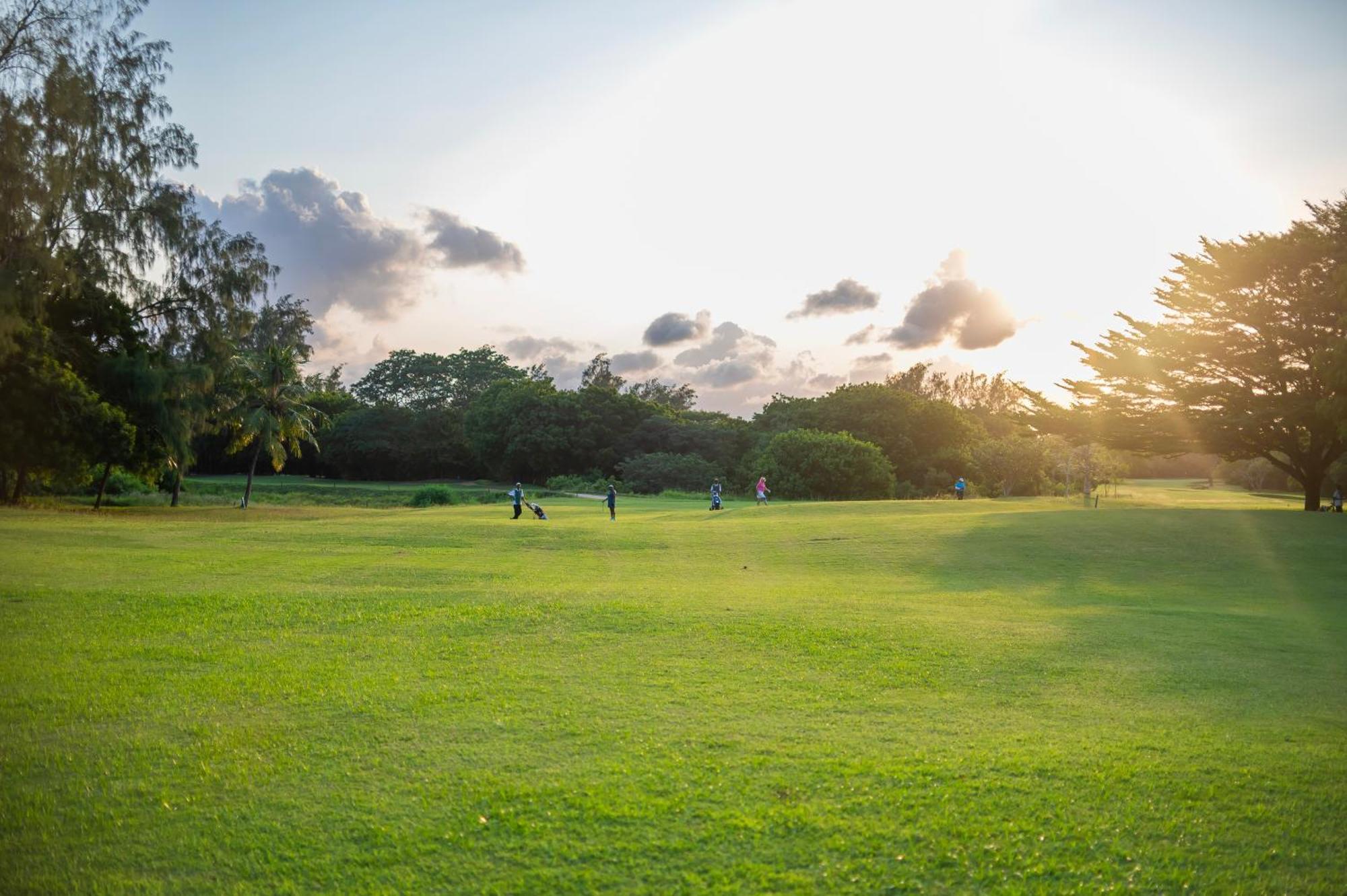 Leisure Lodge Beach&Golf Resort Diani Beach Exterior foto